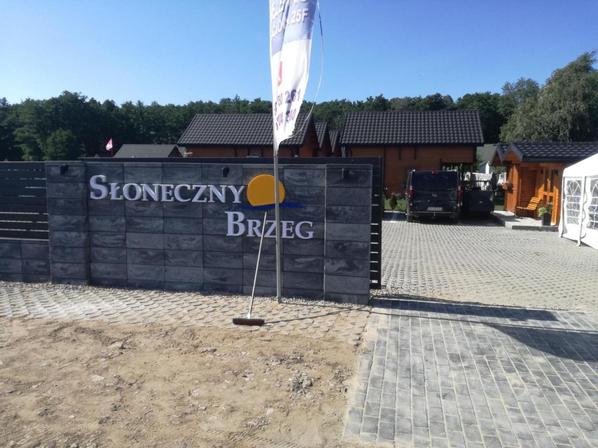فندق Sloneczny Brzeg ملنك المظهر الخارجي الصورة